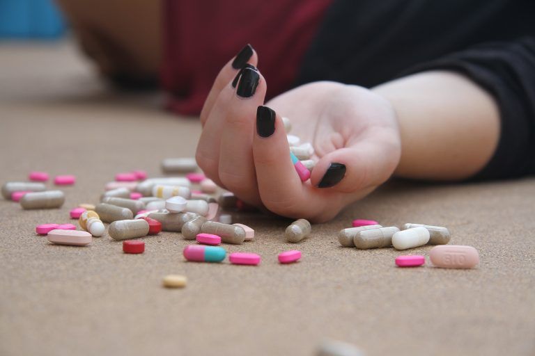 Se medicalizan problemas de origen social,